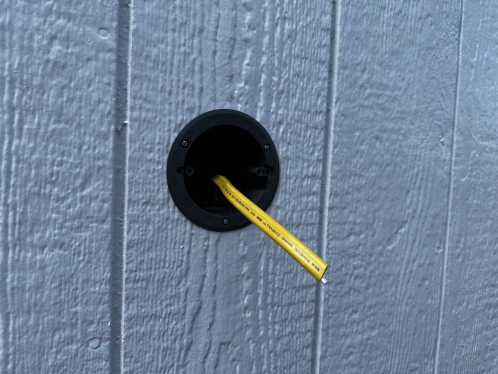 Slide of Electrical Detectives