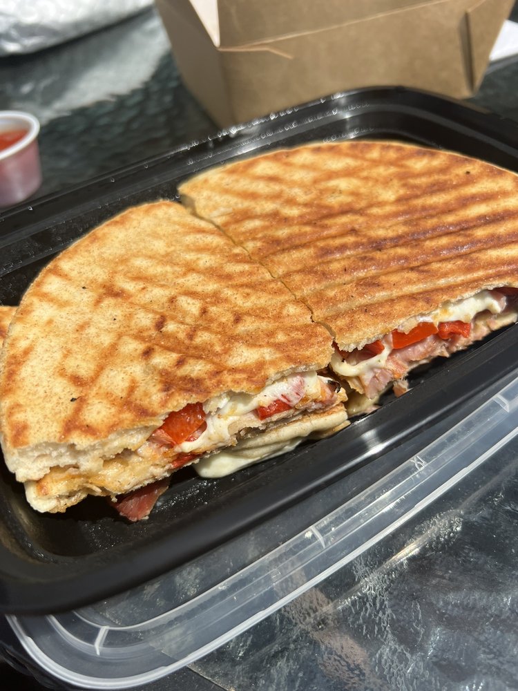 Garden City Bistro, Garden City Roadtrippers