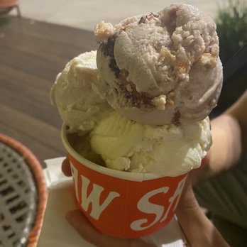 Salt & Straw - Desserts Near Me - San Jose, California