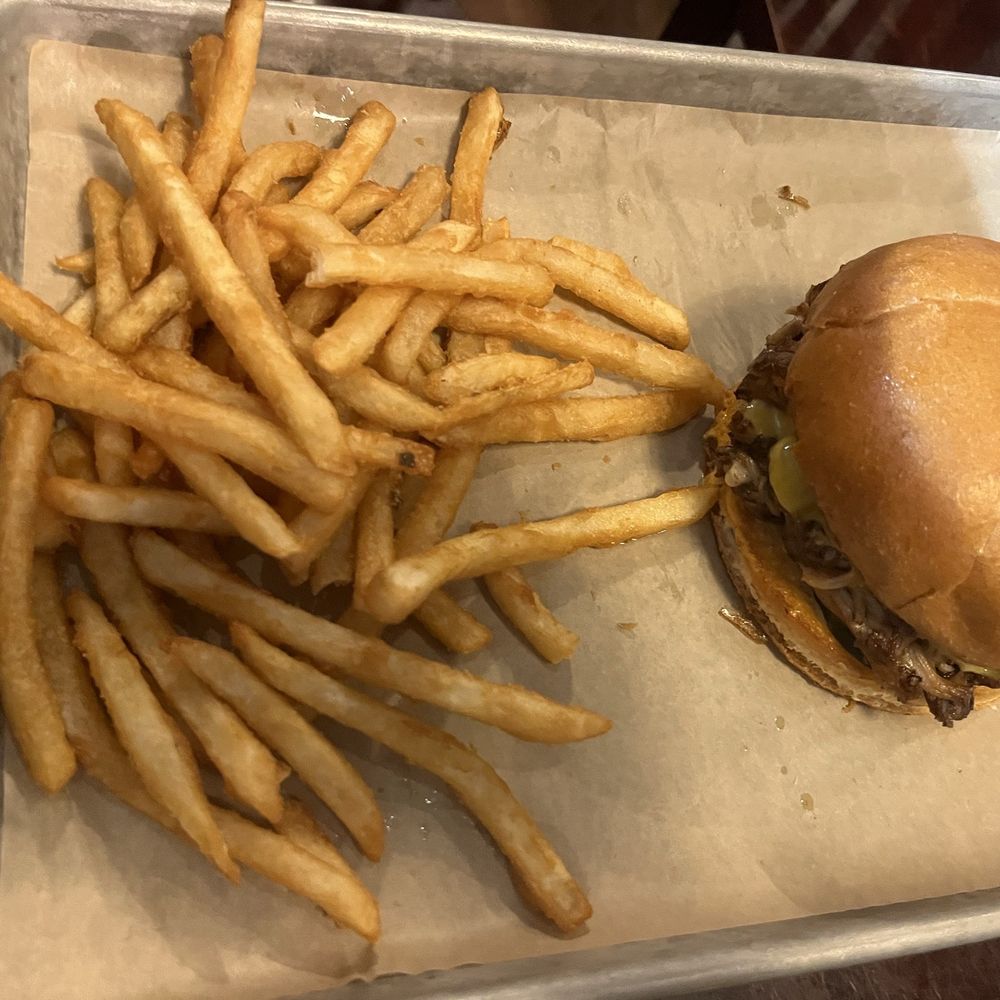 Pelican Brewing - Tillamook - Burgers Near Me - Tillamook, Oregon Pelican Brewing - Tillamook - Burgers Near Me - Tillamook, Oregon