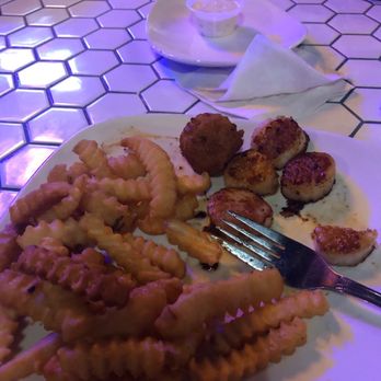 Moby Dicky's - Seafood Near Me - Hendersonville, Tennessee