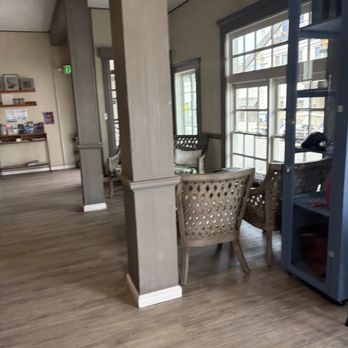 Hermosa Hotel - Lobby - Hotels Near Me - Avalon, California Hermosa Hotel - Lobby - Hotels Near Me - Avalon, California
