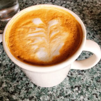 Plums Cafe - Vanilla Latte - Breakfast & Brunch Near Me - Costa Mesa, California