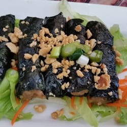 Pho Huong Viet - Grilled Beef with pepper leaf skewer