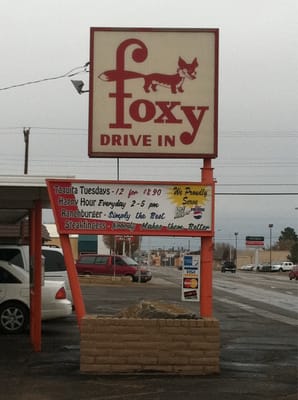 Foxy's Drive In by null