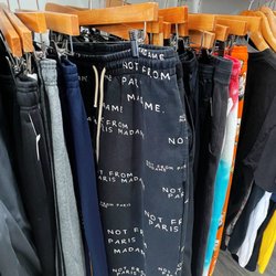 Eye Thrift - DRÔLE DE MONSIEUR NOT FROM PARIS MADAME Sweats