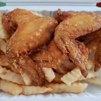 No 1 Chinese Restaurant - Four pieces of fried whole chicken wings with French fries - $6.79 only! - Chinese Near Me - Staten Island, New York No 1 Chinese Restaurant - Four pieces of fried whole chicken wings with French fries - $6.79 only! - Chinese Near Me - Staten Island, New York