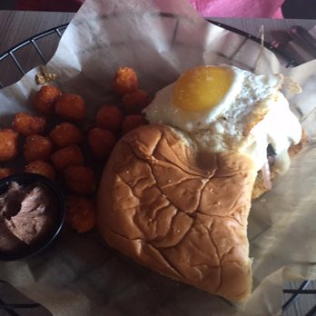Dive Bar and Grille - Bars Near Me - Pittsburgh, Pennsylvania Dive Bar and Grille - Bars Near Me - Pittsburgh, Pennsylvania