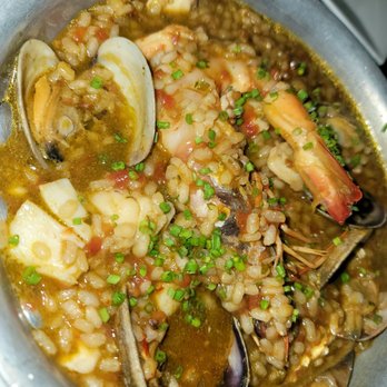 Niu Kitchen - Seafood rice - Catalan Near Me - Miami, Florida