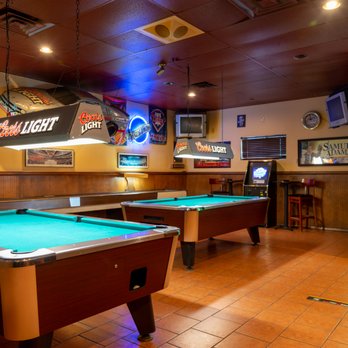 Fox Hunt Tavern - Bars Near Me - Bensalem, Pennsylvania