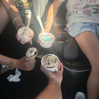Ice Cream Shoppe - Ice cream - Ice Cream & Frozen Yogurt Near Me - Destin, Florida Ice Cream Shoppe - Ice cream - Ice Cream & Frozen Yogurt Near Me - Destin, Florida