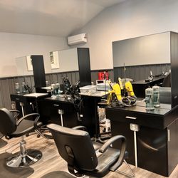 Judy's Hairway To Heaven - More styling stations, newly updated.