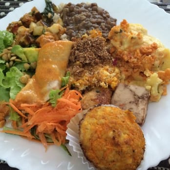 Tempeh - Mistureba vegan! Polenta com molho "bolognesa", lentilhas, panqueca de cogumelos, kibe de tofu com cenoura ao forno, salada... - Vegan Near Me - Rio de Janeiro, RJ Tempeh - Mistureba vegan! Polenta com molho "bolognesa", lentilhas, panqueca de cogumelos, kibe de tofu com cenoura ao forno, salada... - Vegan Near Me - Rio de Janeiro, RJ