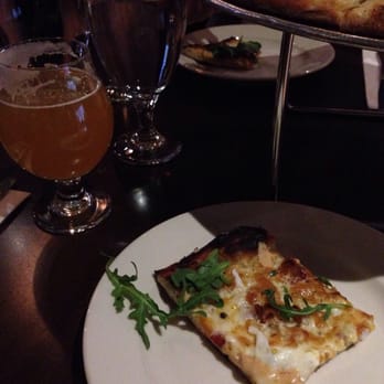 Rail Trail Flatbread - Bars Near Me - Hudson, Massachusetts