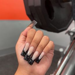 Nails by Mayra Nails by Mayra