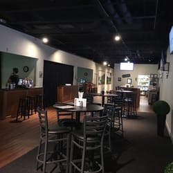 Greenside Indoor Golf