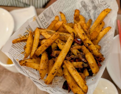 Han Dynasty Upper West Side by null