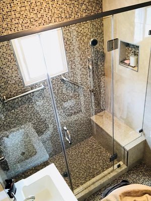 V-Y Glass and Mirror Services by null