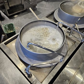 Marugame Udon - Cooking fresh udon - Japanese Near Me - Arcadia, California Marugame Udon - Cooking fresh udon - Japanese Near Me - Arcadia, California