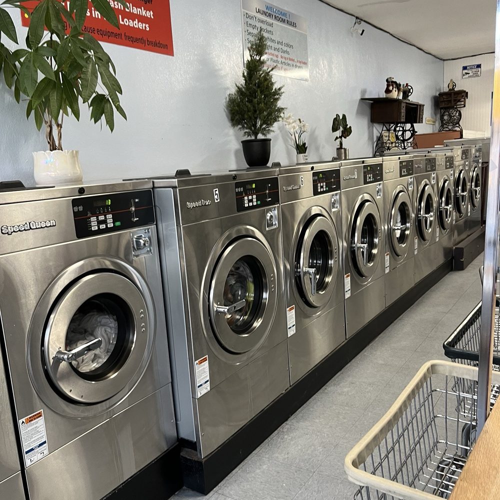 The Laundromat - Inside - Laundromat Near Me - Albany, California The Laundromat - Inside - Laundromat Near Me - Albany, California