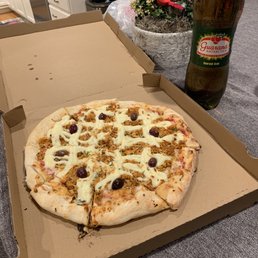 Frango com catupiry 16" (shereded CK with catupiry cheese) Frango com catupiry 16" (shereded CK with catupiry cheese)