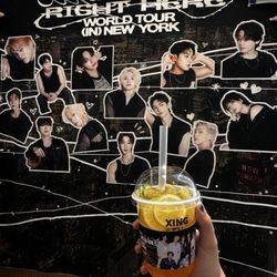 Xing Fu Tang - Lime Green Tea at the Seventeen Tour cupsleeve event