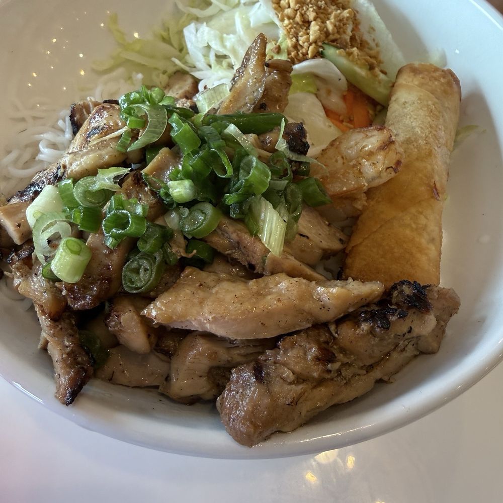 Hello Pho - V2. Grilled Chicken Vermicelli - Vietnamese Near Me - Puyallup, Washington Hello Pho - V2. Grilled Chicken Vermicelli - Vietnamese Near Me - Puyallup, Washington