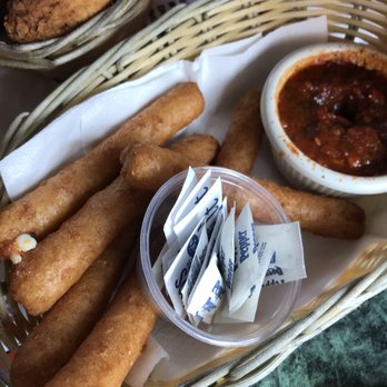 Wilson's Bar - Mozzarella Sticks - Sports Bars Near Me - Madison, Wisconsin