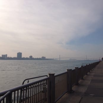 RiverWalk - Walk the walk. - Parks Near Me - Detroit, Michigan RiverWalk - Walk the walk. - Parks Near Me - Detroit, Michigan