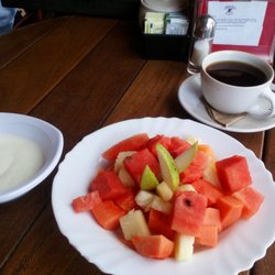 Chilindrón Café Bistro