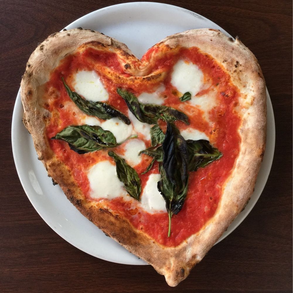 Locanda Ravello - Pizza Margherita - Italian Near Me - Danville, California
