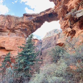 Devil's Bridge Trail - Hiking Near Me - Sedona, Arizona Devil's Bridge Trail - Hiking Near Me - Sedona, Arizona