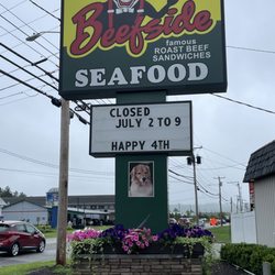 Beefside - Classic sign that also includes a portrait of a dog.