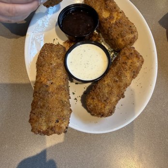Pluckers Wing Bar - Cypress - Holy Macaroni - Sports Bars Near Me - Cypress, Texas