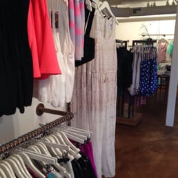 Pretty little boutique Pretty little boutique