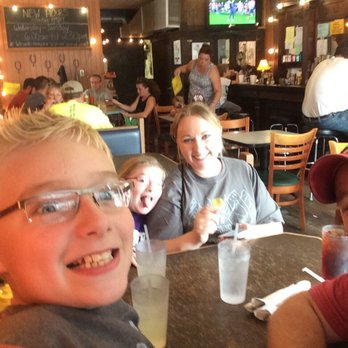 Chick-N-Elly's - Trying someplace new with the fam!!!! - American Near Me - Eureka, Missouri