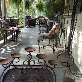 Watershill Bed & Breakfast - My favorite spot to relax, the front porch. - Hotels Near Me - Brunswick, Georgia