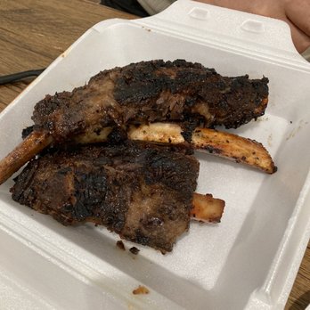Phil's BBQ - 3 beef rib - Barbeque Near Me - Temecula, California