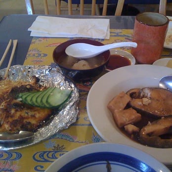 Sunrise Restaurant - Sushi Bars Near Me - Honolulu, Hawaii