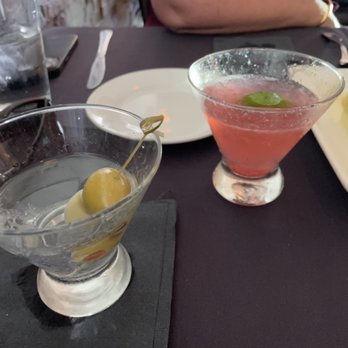 Rocco's Restaurant - Full To The Brim Martinis - Modern European Near Me - San Clemente, California