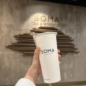 SOMA Tea & Mocktail - Mushu Dragon Oolong Milk Tea w/ Lychee Jelly - Bubble Tea Near Me - Irvine, California