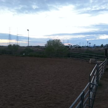 Cuadra San Benito - Large lighted arena - Horseback Riding Near Me - Peoria, Arizona Cuadra San Benito - Large lighted arena - Horseback Riding Near Me - Peoria, Arizona