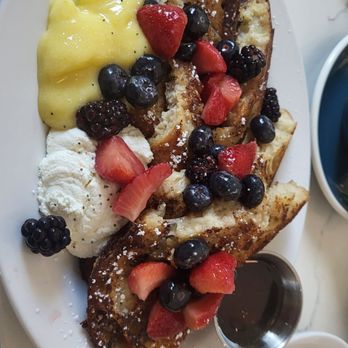 Willa's - Lemon poppy French toast - New American Near Me - Tampa, Florida Willa's - Lemon poppy French toast - New American Near Me - Tampa, Florida