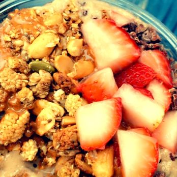 BARE Blends - Coffee cake bowl - Juice Bars & Smoothies Near Me - Albany, New York