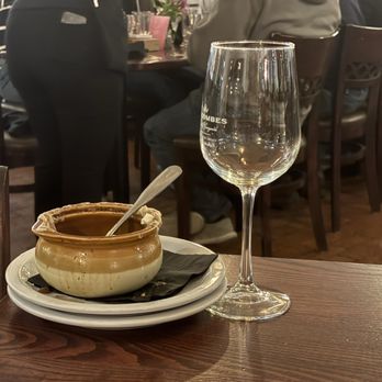D H Lescombes Winery & Bistro - No one ever takes the dirty dishes away here. - Wineries Near Me - Albuquerque, New Mexico