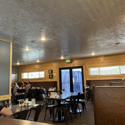 Flaming Gorge Resort - Inside