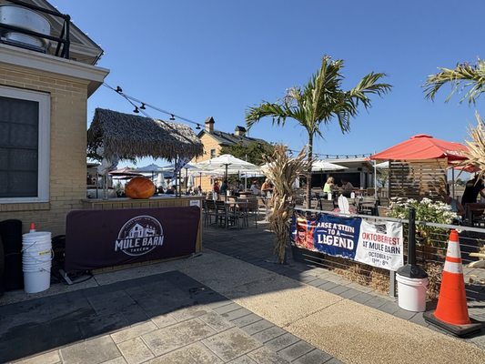 Mule Barn Tavern Restaurant - Highlands by null