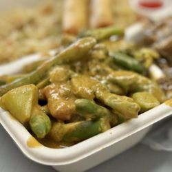Mama Go’s Filipino Cuisine - Kare kare