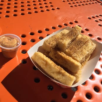 Song La - Tofu fries, hand delivered by sweet chef! - Food Trucks Near Me - Austin, Texas