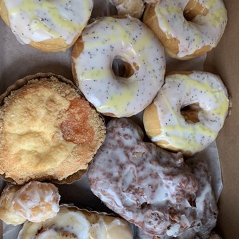Sheila’s Baking - Lemon poppy seed - variety donut at the time - Bakeries Near Me - North Augusta, South Carolina Sheila’s Baking - Lemon poppy seed - variety donut at the time - Bakeries Near Me - North Augusta, South Carolina